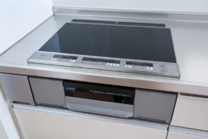 4195 小山市立木戸建て　コンロ