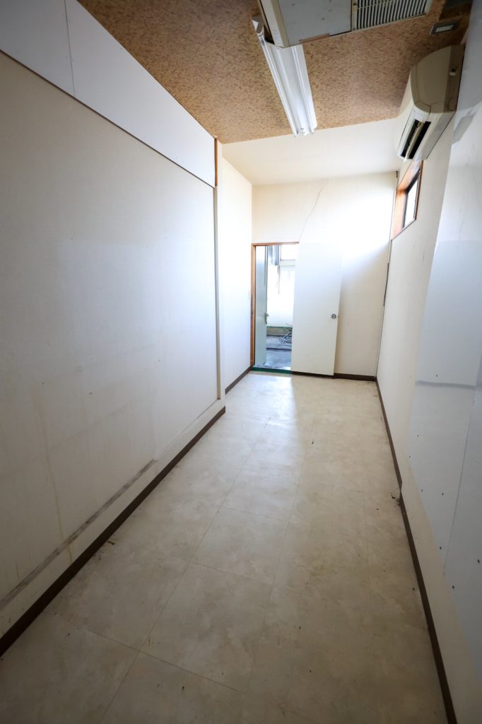 4221小山市粟宮 倉庫2