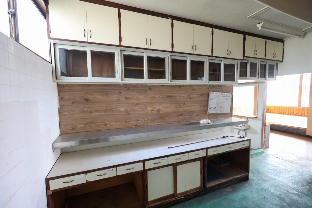 4221小山市粟宮 サービス室2