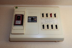 4231小山市三峯２丁目　プラグレス三峯402　ブレーカー