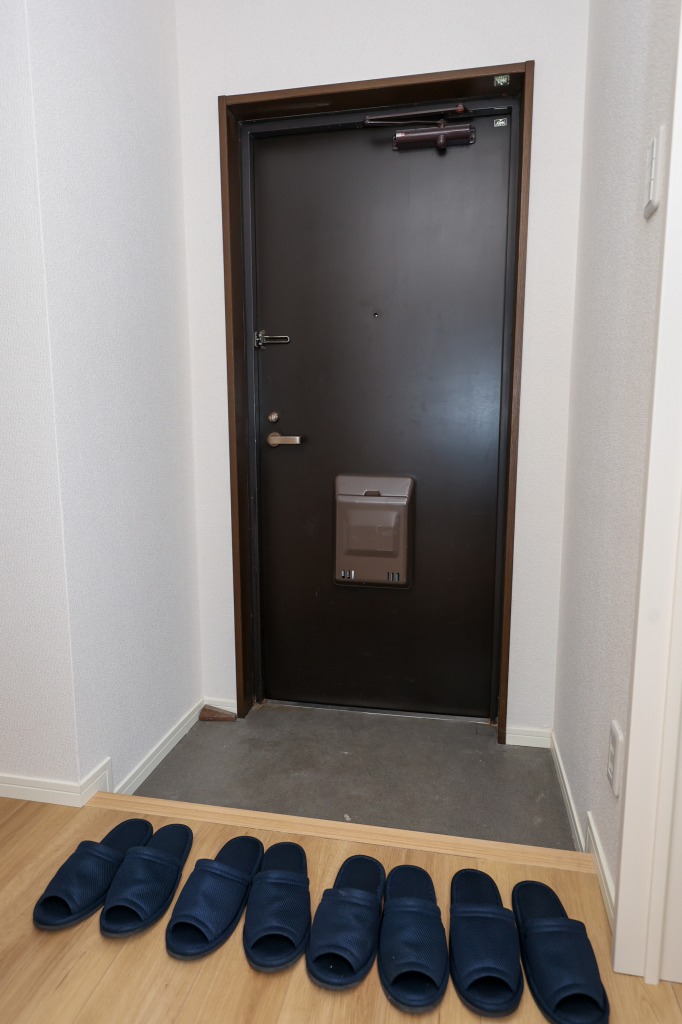 4473　カーサロブレ