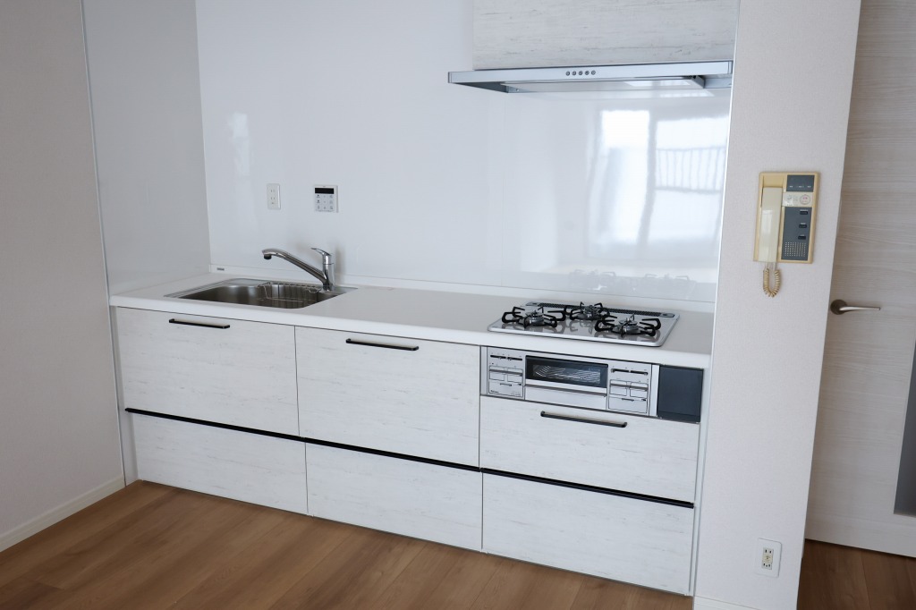 4473　カーサロブレ