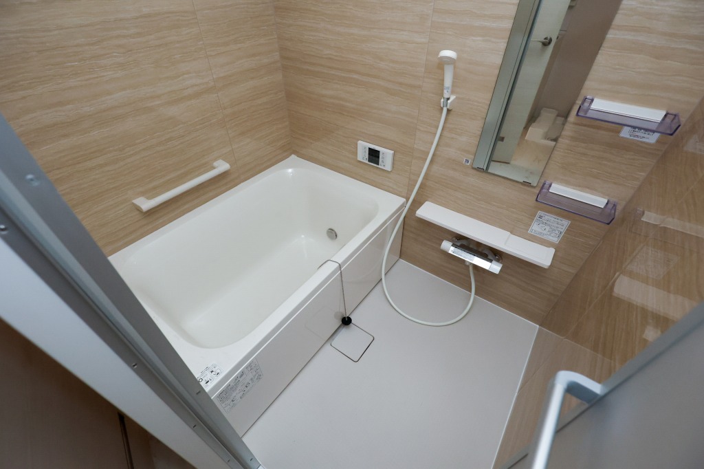 4473　カーサロブレ