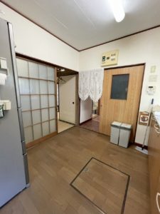 4649　小山市大字間々田