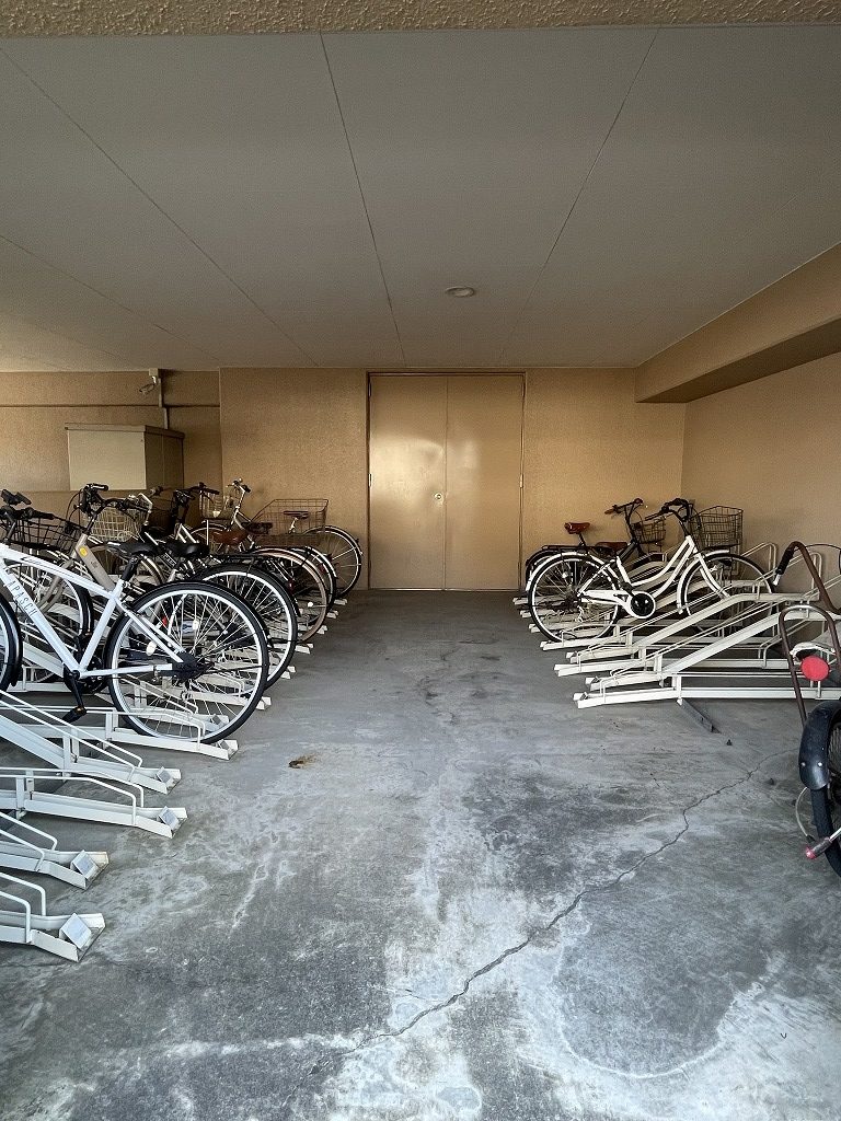 4776Zパレス小山601