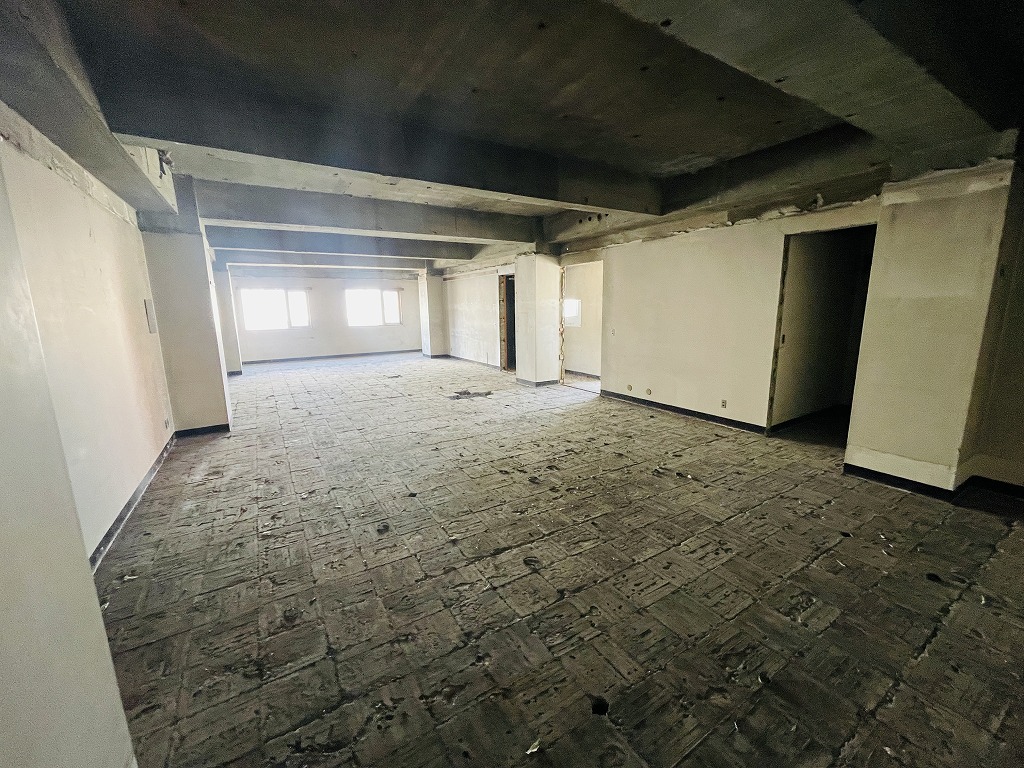 4815小山市城山町2-2-4