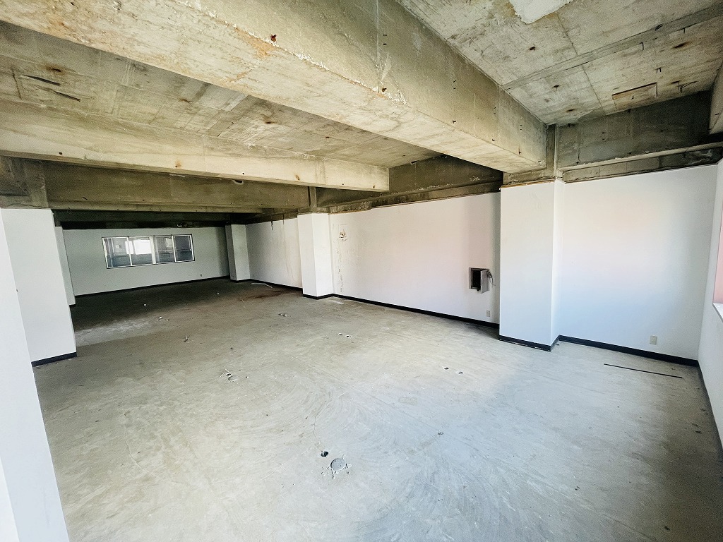 4815小山市城山町2-2-4