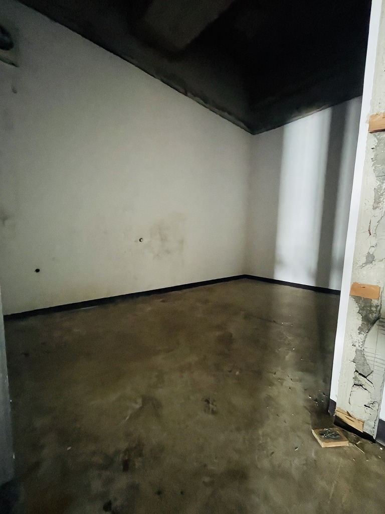 4815小山市城山町2-2-4